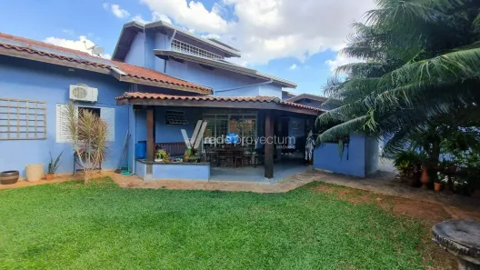 Casa com 3 Quartos à venda, 252m² no Parque São Quirino, Campinas