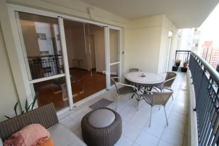 Apartamento com 3 Quartos para alugar, 98m² no Moema, São Paulo