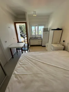 Apartamento com 1 Quarto para alugar, 15m² no Jardim das Bandeiras, São Paulo