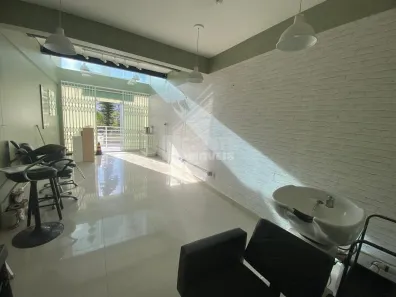 Ponto Comercial à venda, 55m² no Pantanal, Florianópolis