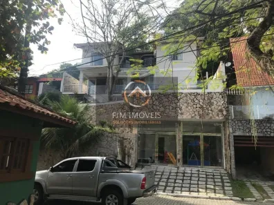 Casa de Condomínio com 5 Quartos à venda, 268m² no Badu, Niterói