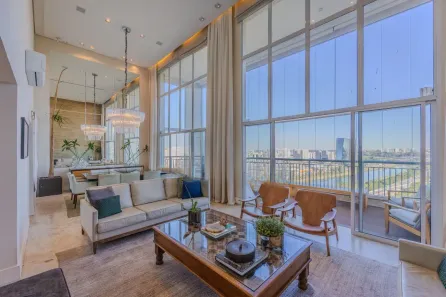 Apartamento com 3 Quartos para alugar, 251m² no Jardim Fonte do Morumbi, São Paulo