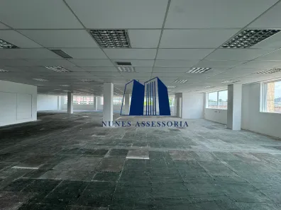 Sala Comercial para alugar, 512m² no Barra Olímpica, Rio de Janeiro