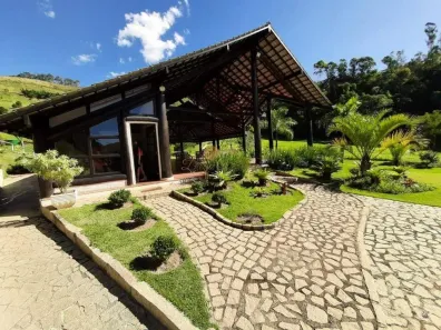 Lote/Terreno à venda, 827m² no Bonsucesso, Teresópolis