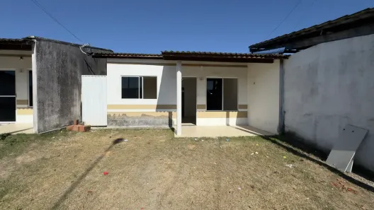 Casa de Condomínio com 2 Quartos à venda, 50m² no Cidade Universitária, Maceió