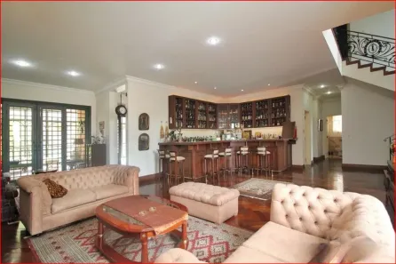 Sobrado com 4 Quartos à venda, 650m² no Jardim Leonor, São Paulo