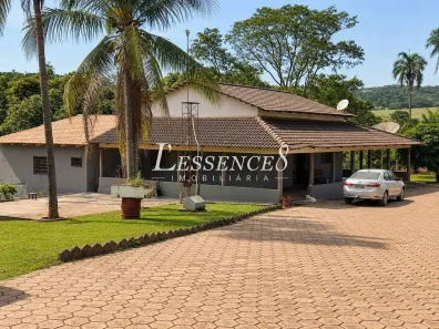 Fazenda/Sítio com 4 Quartos à venda, 480m² no , Nerópolis