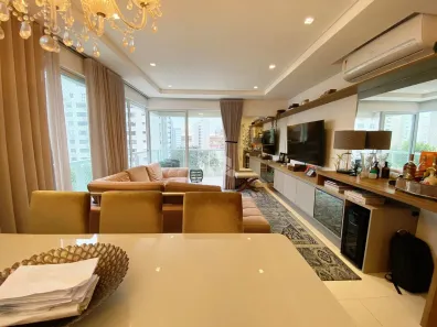 Apartamento com 3 Quartos à venda, 108m² no Centro, Florianópolis