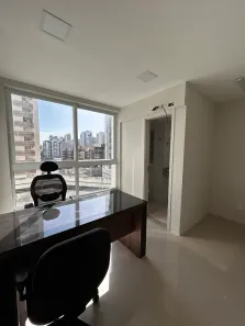 Sala Comercial para alugar, 33m² no Renascença, São Luís