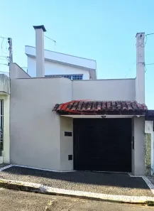 Casa com 3 Quartos à venda, 220m² no Centro, Bauru