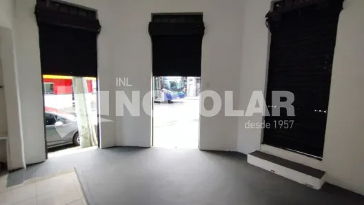 Ponto Comercial para alugar, 43m² no Vila Firmiano Pinto, São Paulo