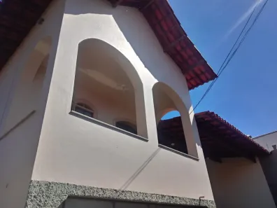 Casa com 4 Quartos à venda, 260m² no Ressaca, Contagem
