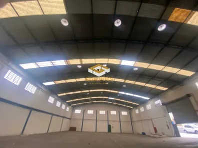 Galpão/Depósito/Armazém com 3 Quartos para alugar, 850m² no Vila Paranaguá, São Paulo