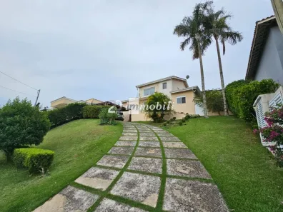 Casa de Condomínio com 3 Quartos à venda, 255m² no Jardim Indaiá, Embu das Artes