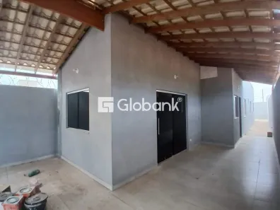 Casa com 3 Quartos à venda, 90m² no Vila Sion, Montes Claros