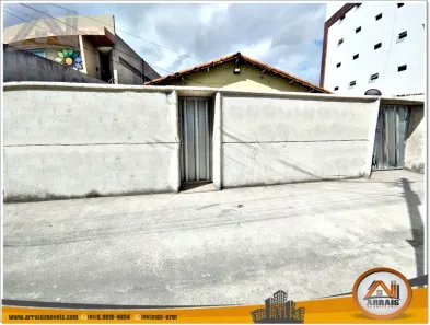 Casa com 5 Quartos à venda, 2128m² no Parangaba, Fortaleza