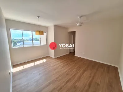 Apartamento com 3 Quartos para alugar, 77m² no San Remo, Londrina