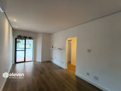 Apartamento com 3 Quartos para alugar, 119m² no Embaré, Santos