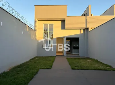 Casa com 3 Quartos à venda, 93m² no Dona Zulmira, Uberlândia
