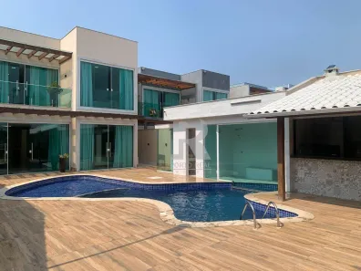Casa de Condomínio com 5 Quartos à venda, 372m² no Ogiva, Cabo Frio