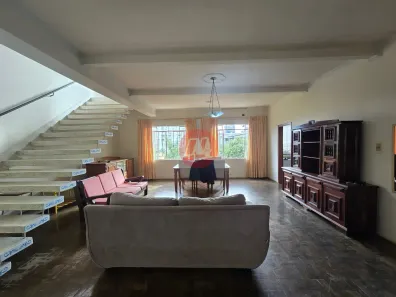 Casa com 5 Quartos para alugar, 300m² no Petrópolis, Porto Alegre