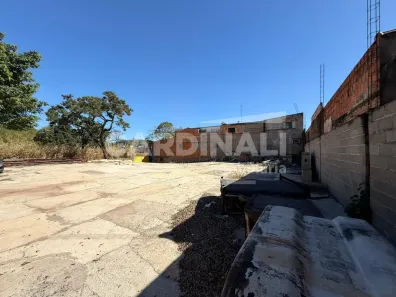 Lote/Terreno à venda, 825m² no Jardim Jockey Clube, São Carlos