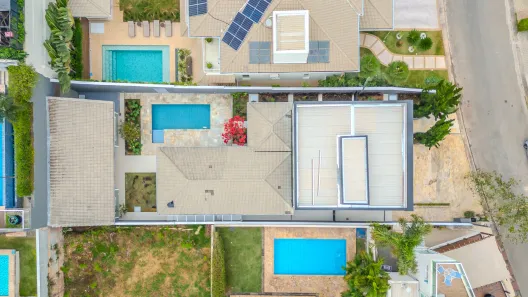 Casa de Condomínio com 4 Quartos à venda, 357m² no Golf Gardens, Carapicuíba