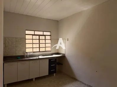 Casa com 3 Quartos à venda, 114m² no Jardim das Palmeiras, Uberlândia