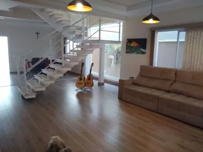 Casa de Condomínio com 4 Quartos à venda, 275m² no Loteamento Villa Branca, Jacareí