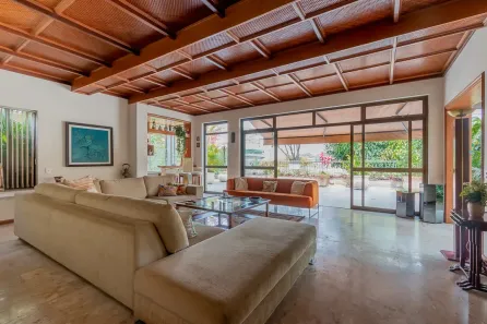 Sobrado com 4 Quartos à venda, 565m² no Santa Cecília, São Paulo