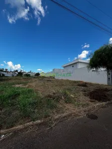 Lote/Terreno à venda, 300m² no Jardim Munique, Maringá