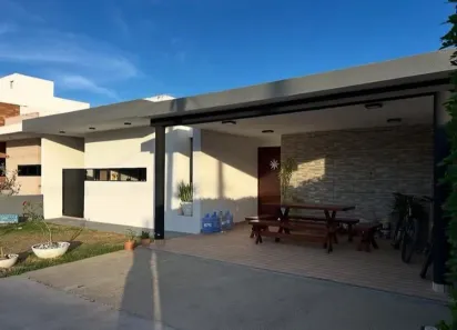 Casa de Condomínio com 3 Quartos à venda, 151m² no , Maceió