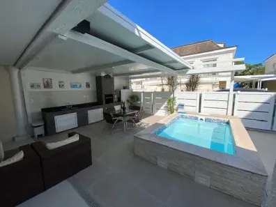 Casa de Condomínio com 4 Quartos à venda, 213m² no Recreio dos Bandeirantes, Rio de Janeiro