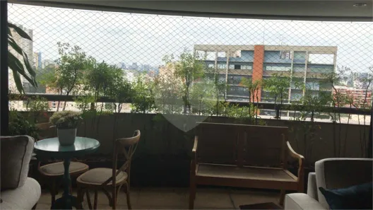 Apartamento com 3 Quartos à venda, 250m² no Vila Andrade, São Paulo