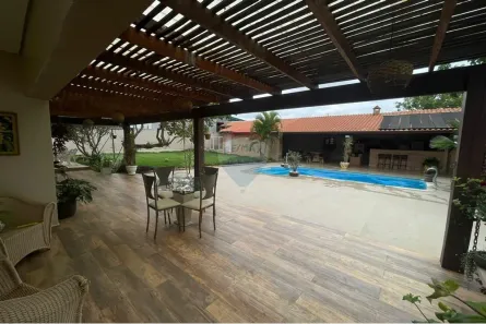 Casa de Condomínio com 4 Quartos à venda, 400m² no Região dos Lagos, Brasília