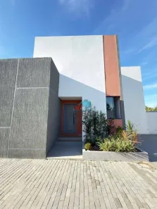 Casa com 3 Quartos à venda, 150m² no Bosque Beira Rio, Rio das Ostras