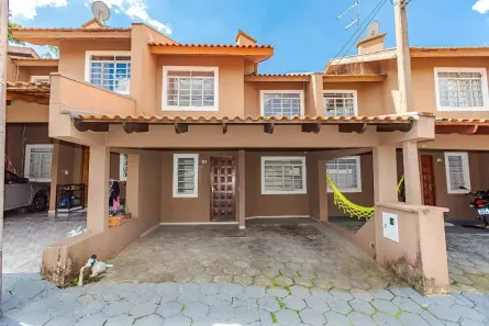 Casa com 3 Quartos para alugar, 75m² no Alto Boqueirão, Curitiba
