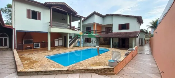 Sobrado com 9 Quartos à venda, 640m² no Cruz, Lorena