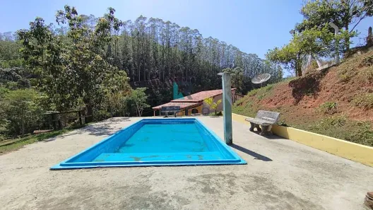 Fazenda/Sítio com 3 Quartos à venda, 10m² no Centro, Guaratinguetá