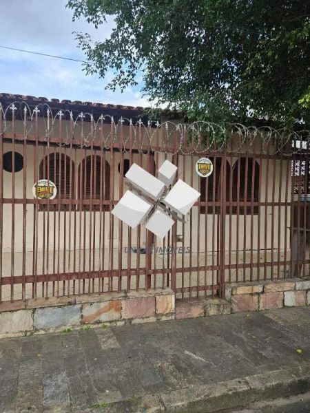Casa com 5 quartos — Padre Eustáquio, Belo Horizonte