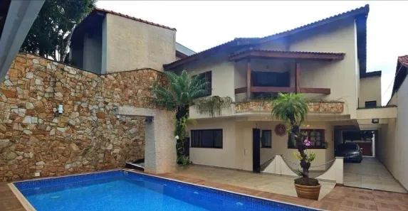 Sobrado com 4 Quartos para alugar, 500m² no Jardim, Santo André