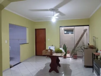 Casa com 4 Quartos à venda, 300m² no Jardim Brasília, Piracicaba