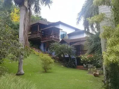 Casa com 3 Quartos à venda, 520m² no Engenho do Mato, Niterói
