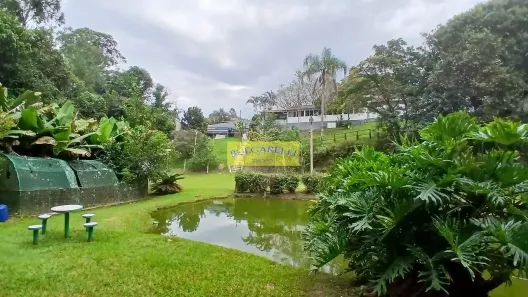 Fazenda/Sítio com 3 Quartos à venda, 330m² no Terras de Santa Cruz, Jundiaí