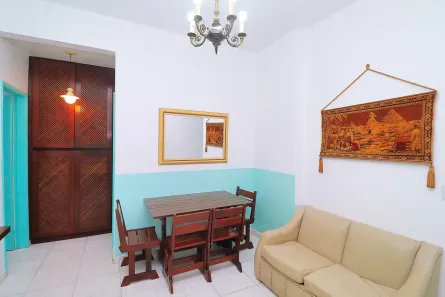 Apartamento com 1 Quarto à venda, 50m² no Leme, Rio de Janeiro