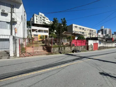 Lote/Terreno à venda, 800m² no Agronômica, Florianópolis
