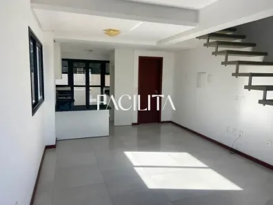 Casa com 2 Quartos para alugar, 100m² no Campeche, Florianópolis