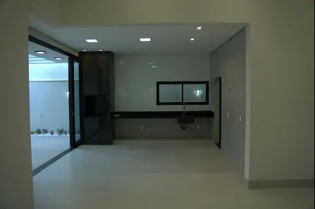Casa com 3 Quartos à venda, 193m² no Novo Mundo, Uberlândia