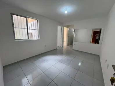 Apartamento com 2 Quartos para alugar, 41m² no Serraria, Maceió