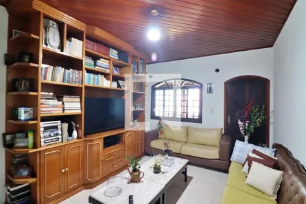 Casa com 2 Quartos à venda, 250m² no Jordanópolis, São Bernardo do Campo
